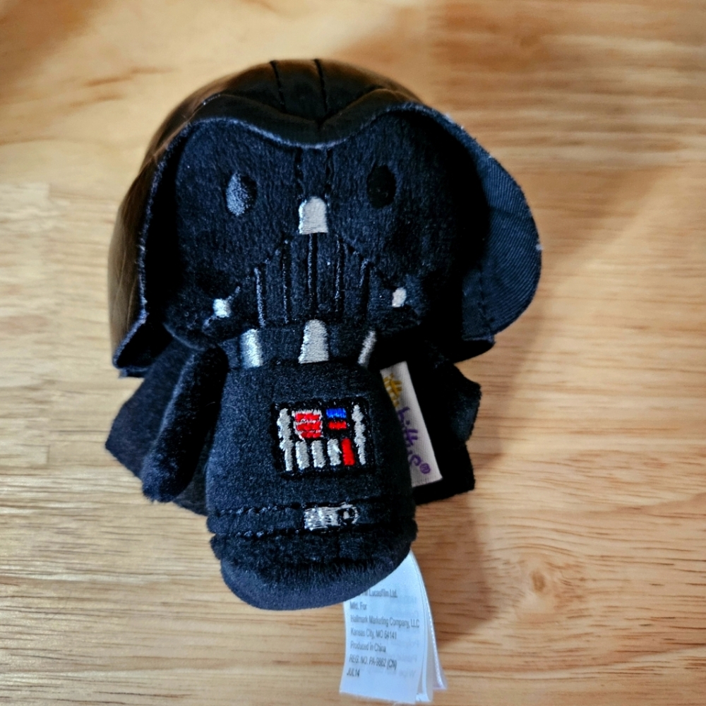 Hallmark Itty Bitty- Darth Vader- Star Wars